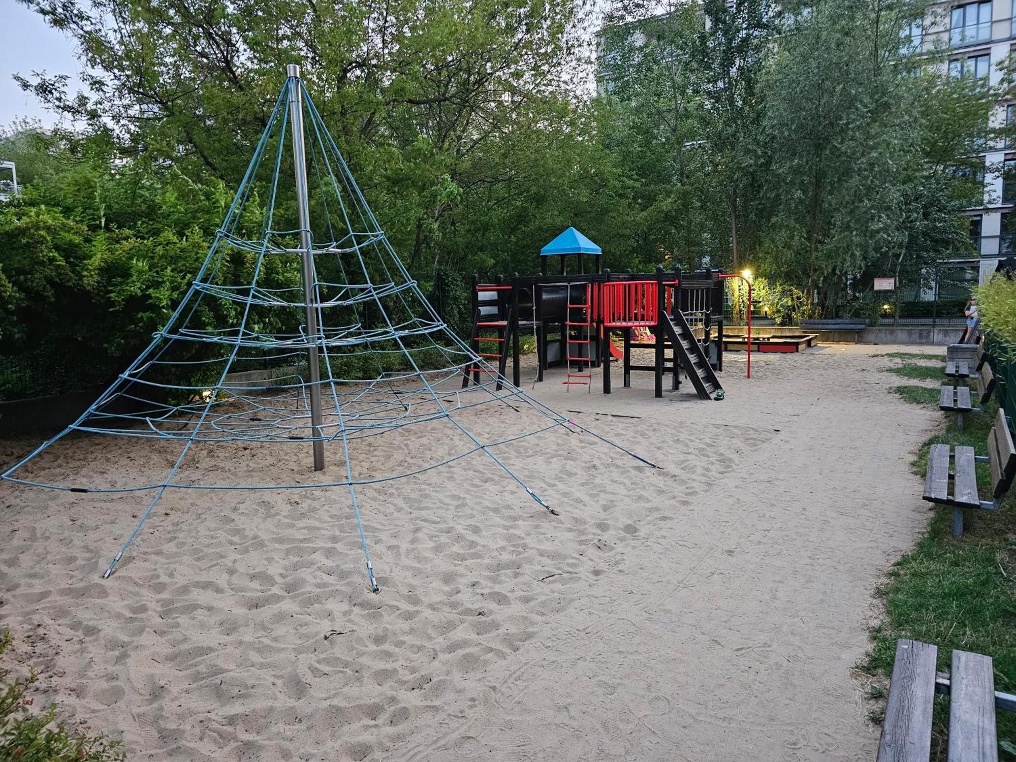 10 Min Do Lotniska, 2 Syp, Ekspres Do Kawy, Kosmetyki Ada, By Visitwarsaw Apartments Экстерьер фото